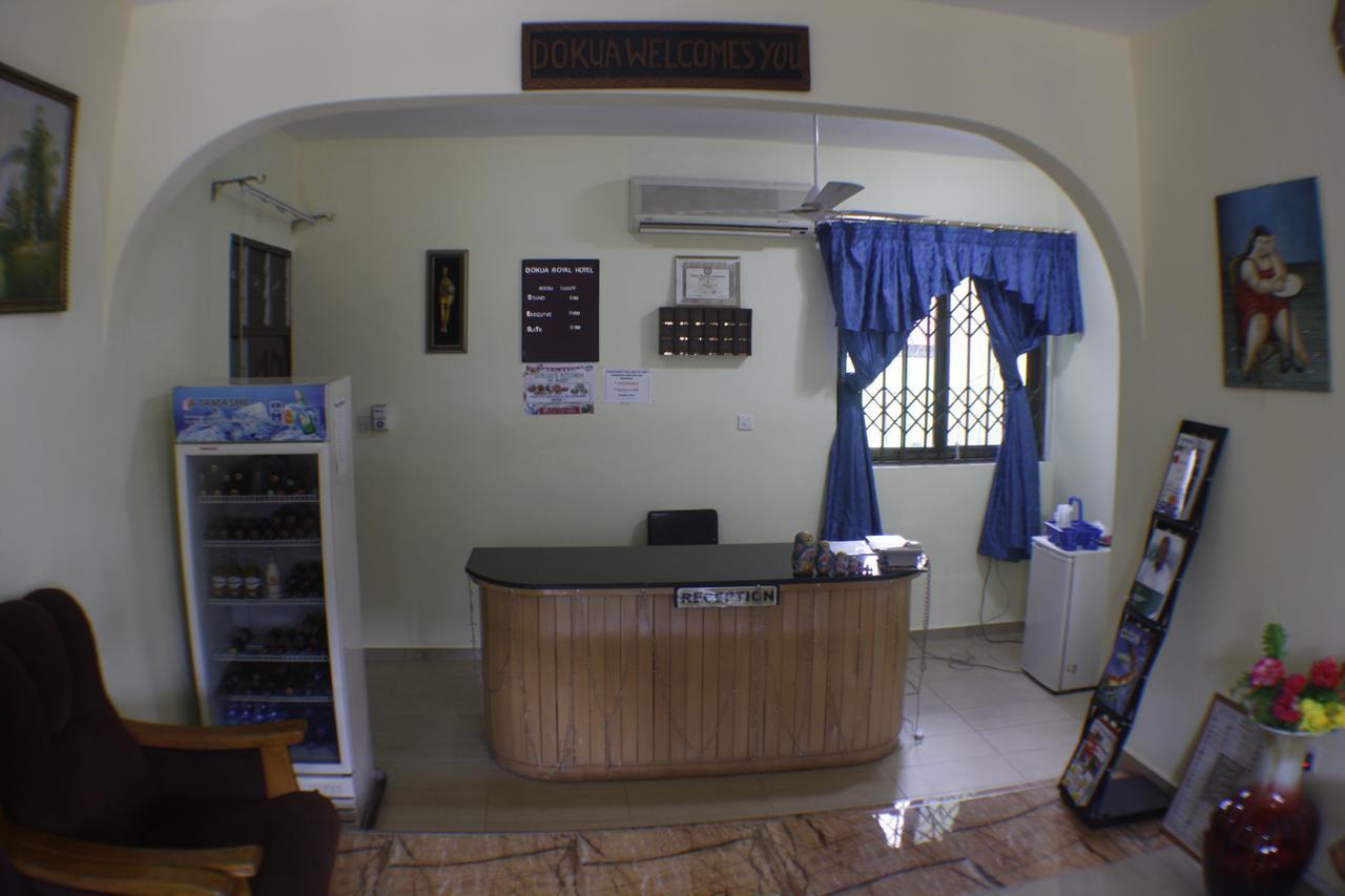 Dokua Royal Hotel Kwabenya Dış mekan fotoğraf
